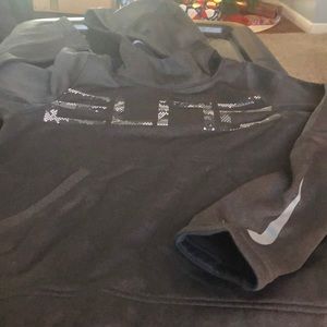 Nike dryfit elite hooded sweatshirt youth small